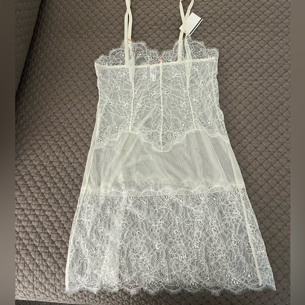 NWT b.tempt’d chemise lingerie | ivory